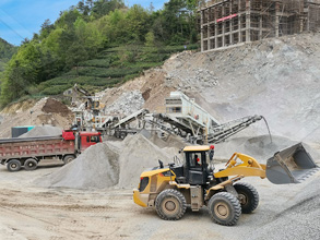 时产400-500吨金刚砂沙石粉碎机
